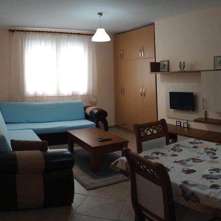 Shëngjin Comfortable Apartment מראה חיצוני תמונה