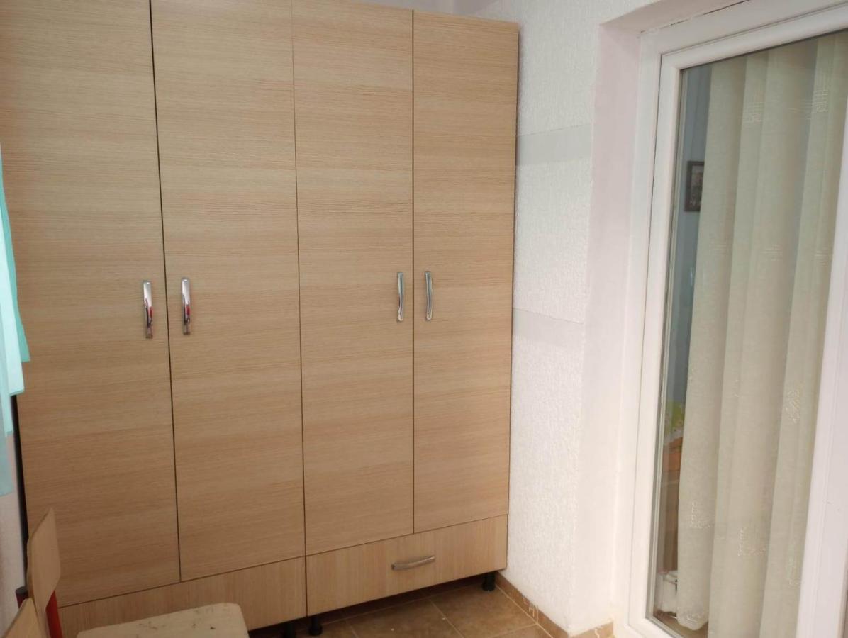 Shëngjin Comfortable Apartment מראה חיצוני תמונה